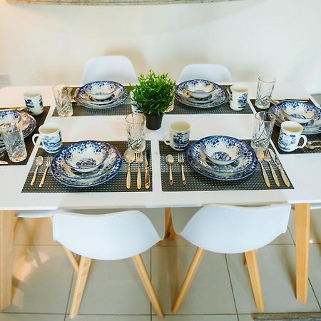 Luxury Apartment At Standpoint Tower By Emaar 두바이 외부 사진