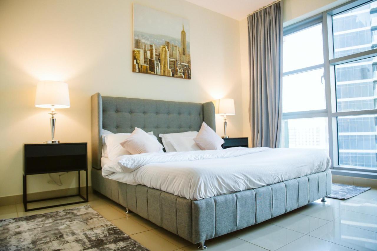 Luxury Apartment At Standpoint Tower By Emaar 두바이 외부 사진